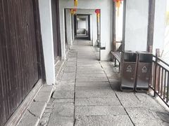 -丝绸小镇荻港古村