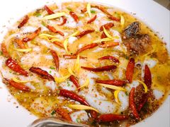 -渔语鱼酸菜鱼新川菜(来福士店)
