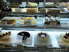 面包甜点陈列柜-老大昌(淮海中路店)