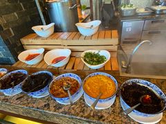 自助调料区-神州半岛喜来登度假酒店·盛宴汉堡·战斧牛排·后安粉