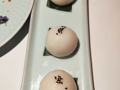 荠菜猪肉团子-卯时·精致锡帮菜(惠山古镇店)