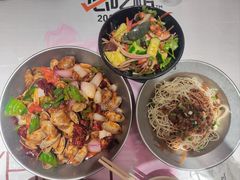 -巴厘龙虾·榜首油焖大虾(沙湖·花园店)