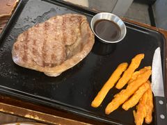 招牌肋眼牛排-必胜客(航洋国际店)