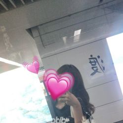 -苑苑发型设计