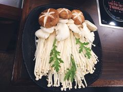 菌类拼盘-舌尖记忆重庆火锅(悉尼店)