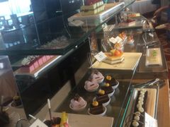 -荣誉国际酒店-云顶旋转餐厅