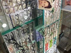 -华彬眼镜专业渐进配镜(潘家园店)