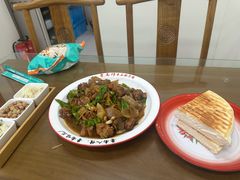 -鲁南仔·滕州炒鸡(经三路店)