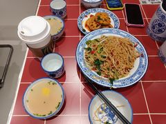 -赣南粉局·赣菜夜排档(新天地店)