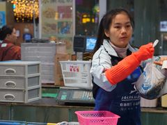 -三亚火车头万人海鲜广场