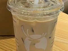 -瑞幸咖啡(凯德龙之梦莘庄店)