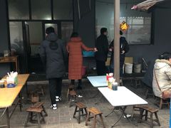 门面-东关二民手工面条