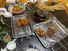 -小山羊功夫串·泰安烧烤·海鲜小炒老地摊店