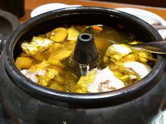 秋栗汽锅鸡-云海肴云南菜(花园城店)