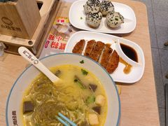 -小杨生煎(天之骄子店)