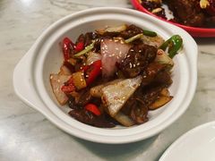 -浅深(世茂滨江精品店)
