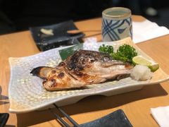 盐烤三文鱼头-沼津港渔市(宏伊国际广场店)