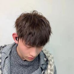 -尤司男士国潮理发馆