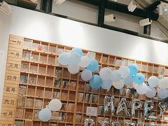 -猫的天空之城概念书店(杭州南宋御街店)