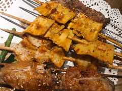 -聚串门儿·东北烧烤(信义坊店)