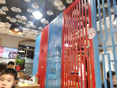 大堂-一捞鲜•大虾面 青岛菜(八大关店)