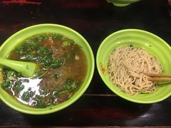 -张记牛肉面馆(天津路店)