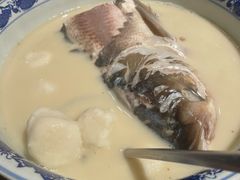-南京金牛湖巨碗鱼头