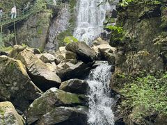 -藏龙百瀑风景区