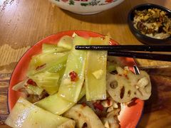 -矮子粉店1985·长沙米粉(湘春路店)