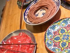 -洱火云南酸菜牛肉火锅(石景山当代商城店)