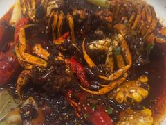 -肥肥虾庄·金牌油焖大虾(汉口城市广场店)