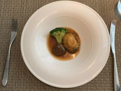 甄品鲍鱼会花菇-香樟花园法式铁板烧(恒隆广场店)