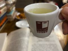 -斯多格书乡(北京大学畅春园店)