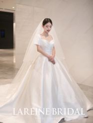 -拉瑞娜LaReine婚纱礼服高级定制
