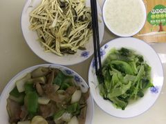 -舒月母婴月嫂育儿嫂(静安店)