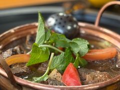 手抓牦牛肉-银同牦牛肉火锅