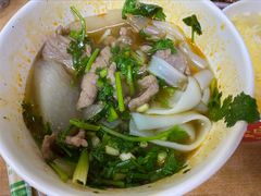 生烫鲜牛肉粉-江三王记牛杂馆(总店)