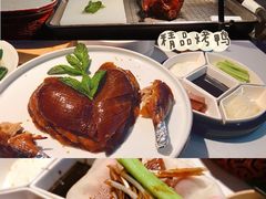 精品烤鸭-悦江(梅奔中心店)