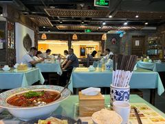 -张氏宽窄巷成都名小吃(茂业百货华强北店)