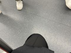 -盈丰路(地铁站)