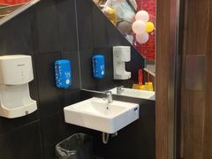 -麦当劳(宾水西道店)