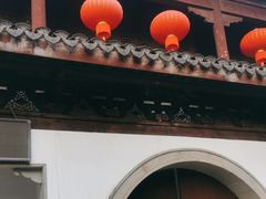 -汇龙潭