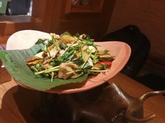 -云海肴·汽锅鸡·云南菜(天山百盛优客店)