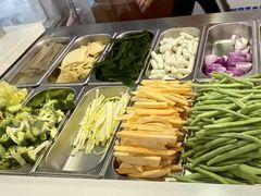 -食乐佳麻辣香锅(森林摩尔商业街区店)