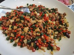 -川流不息·地道川菜·小龙虾(松东路店)