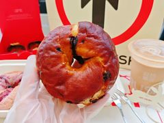 -HOT CRUSH趁热集合·现烤面包(环球港店)