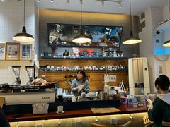 -Be Lived Cafe比例咖啡(摩天轮店)