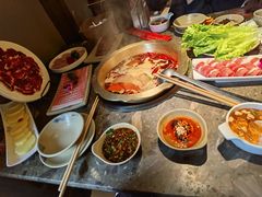 -小龙坎火锅(湖滨银泰in77店)