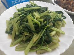 -湘里湘亲饭店(闸坡店)