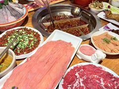 -城墙拐拐火锅(三峡广场黑金冠店)